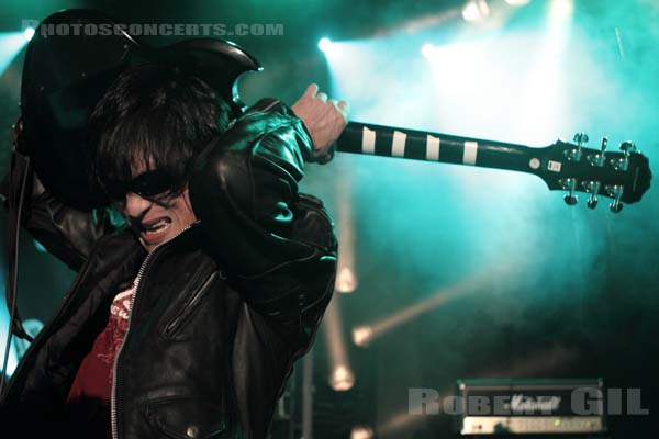 GUITAR WOLF - 2012-05-31 - PARIS - Trabendo - 